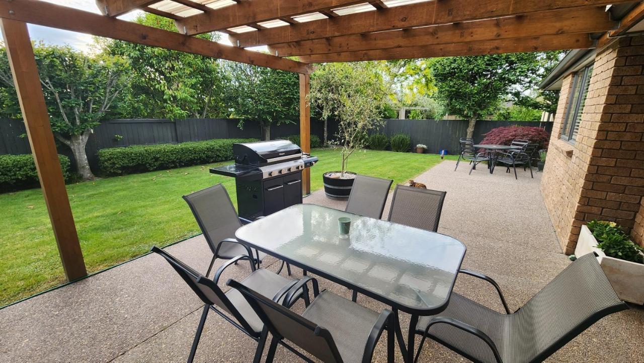Huntington Honey Apartment Hamilton Bagian luar foto