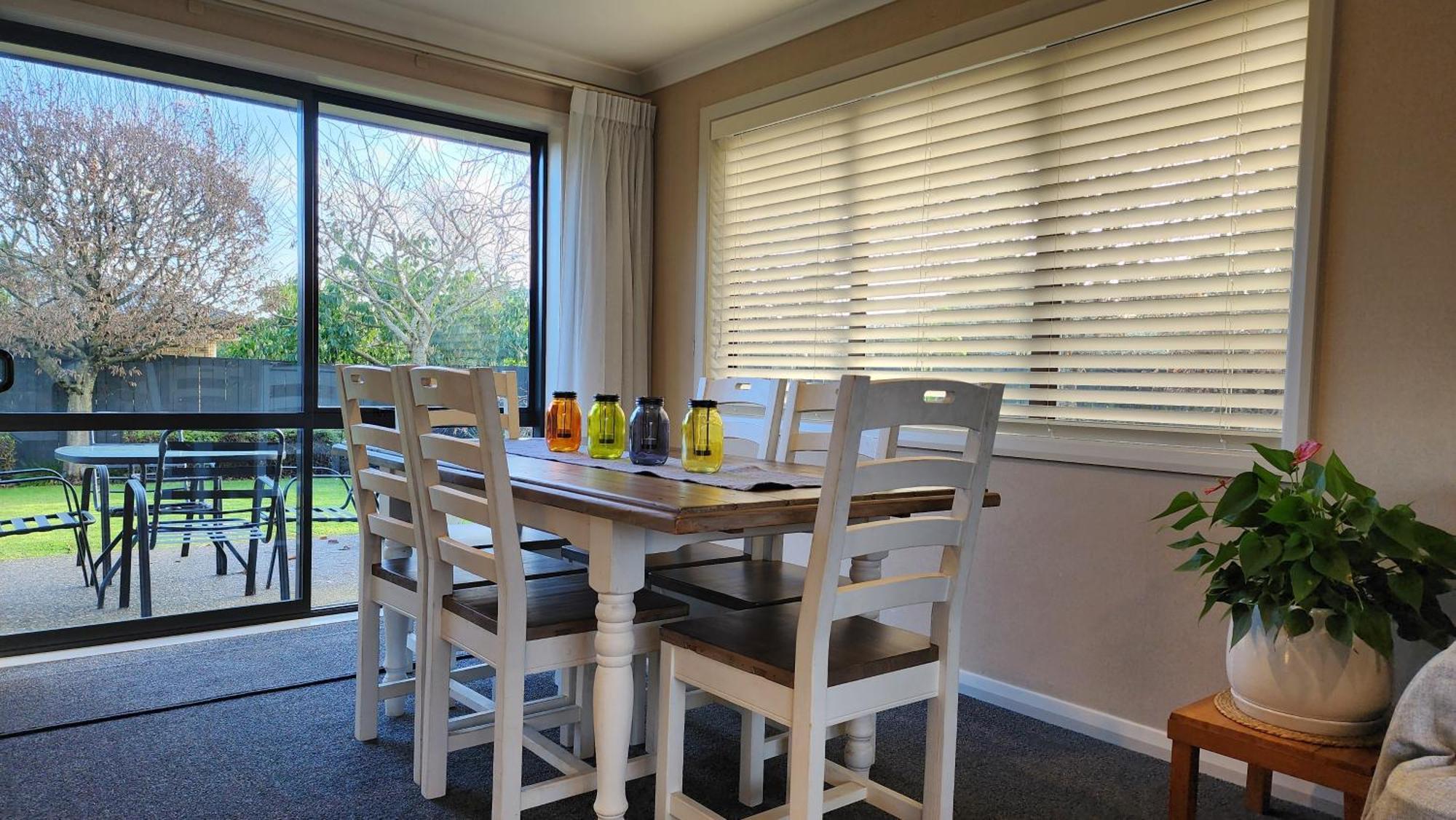 Huntington Honey Apartment Hamilton Bagian luar foto